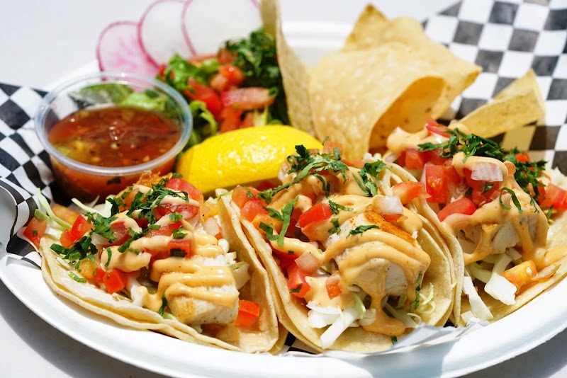 Perry's Café & Beach Rentals - Santa Monica 2400 photo 2