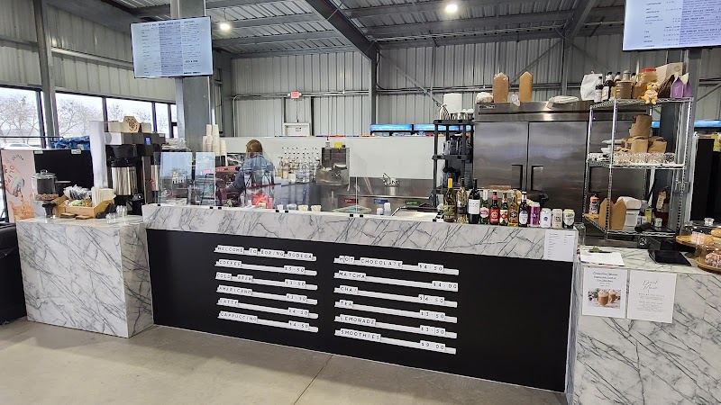 Boring Bodega photo 3