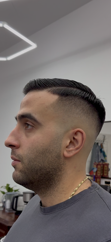 FADE UP BARBER FRYZJER Salon Fryzjerski