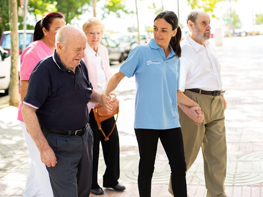 Residencia Salus Mayores: centro de día para mayores — C. de Uruguay, 21, Chamartín, 28016 Madrid, España