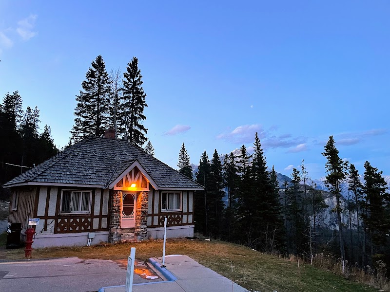 Banff Upper Hot Springs Cafe Inc photo 4