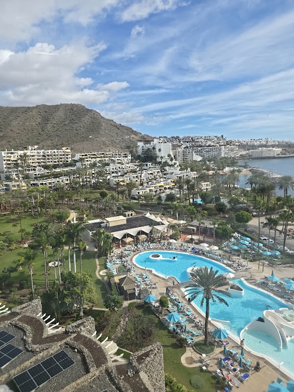 Beach Club & Bali Beds in Agaete