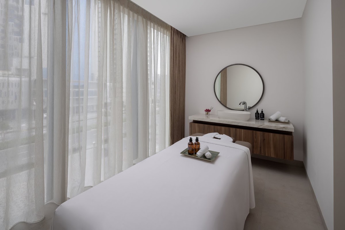 Holiday Inn Dubai Business Bay by IHG 2