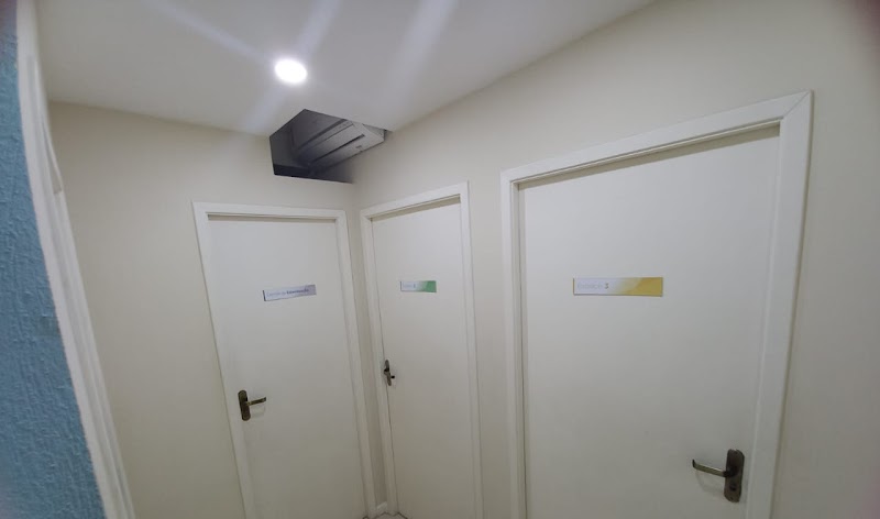 ESPAÇO ORAL ® Dentista I Carga Imediata I Implante I Prótese Protocolo I Alinhadores I Clareamento I HOF I Escaneamento - foto 2