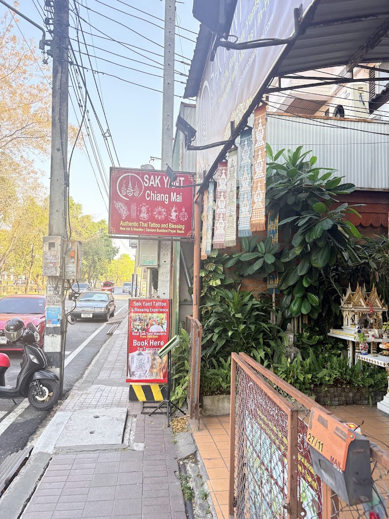 Sak Yant Chiang Mai | Traditional Thai Tattoo