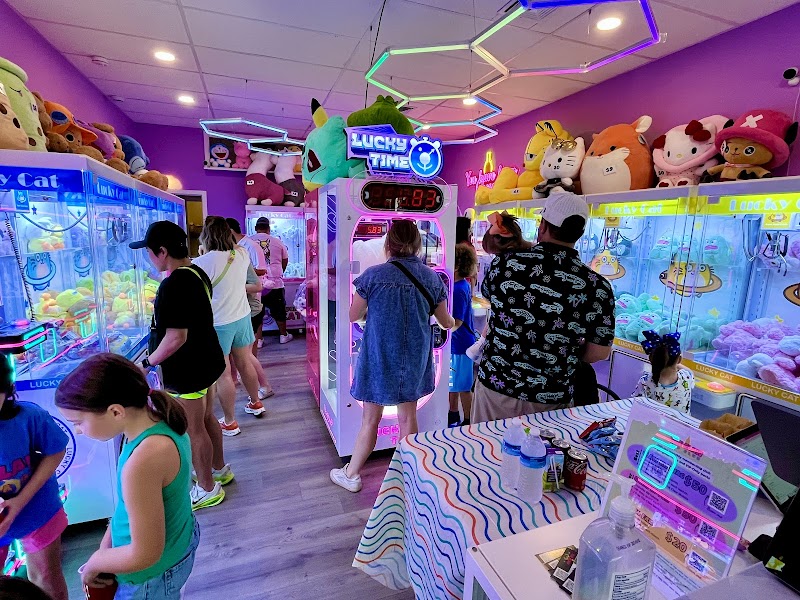 The Claw Arcade, The Claw Mobile photo 3