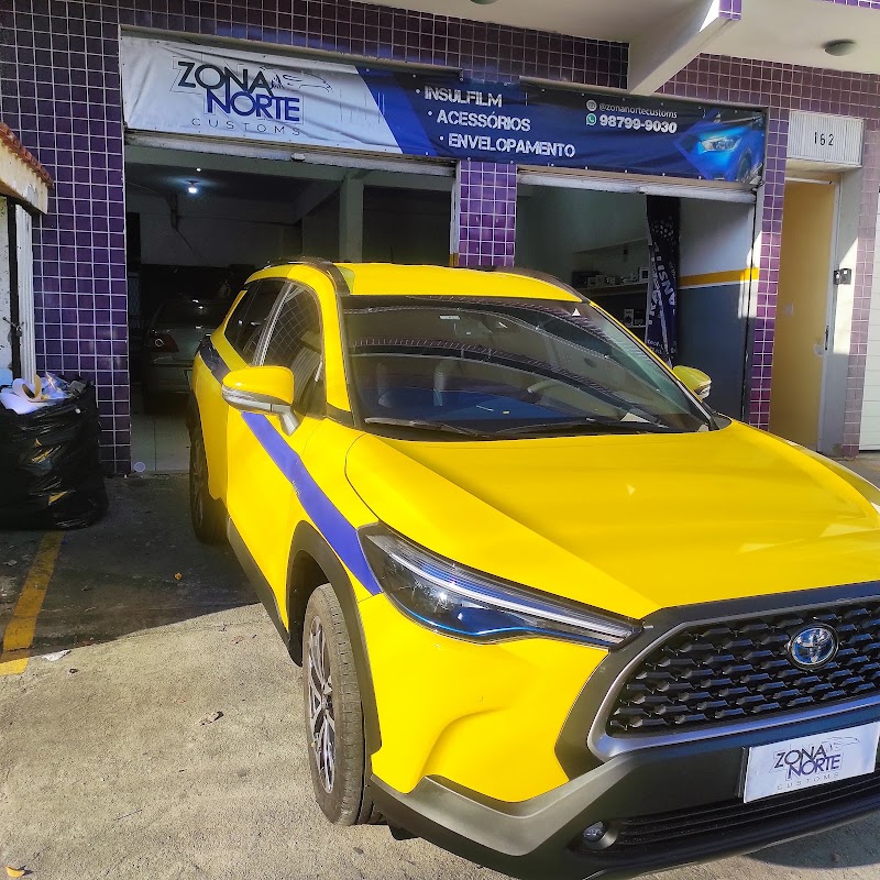 Foto de Zona norte Customs Envelopamento táxi e insulfilme