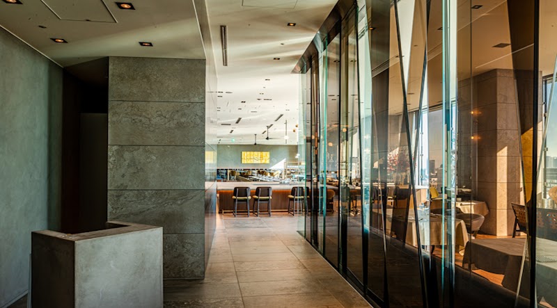 RISTORANTE E'volta il cielo 三井ガーデンホテル銀座プレミアの店内