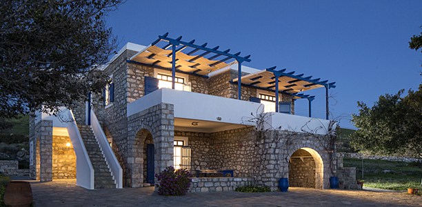 SCHINOUSSA GUESTHOUSE