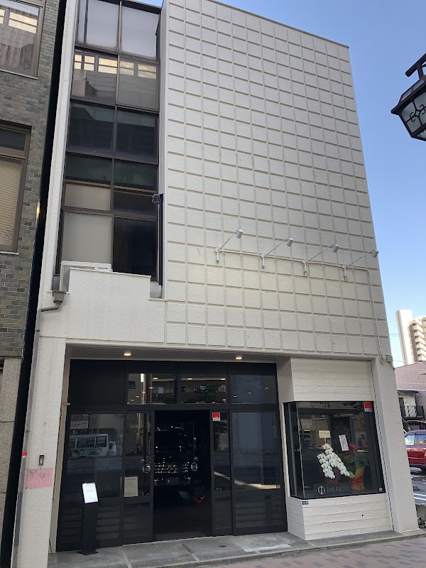 ins.ficio インスフィキオ