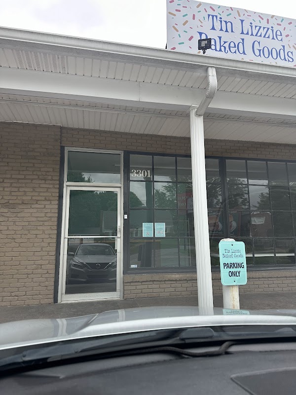TIN LIZZIE BAKED GOODS exterior