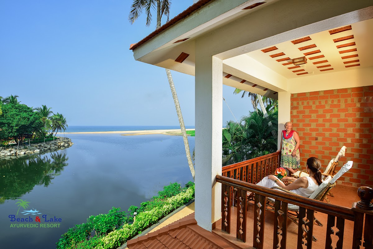 Beach & Lake Ayurvedic Resort, Kovalam