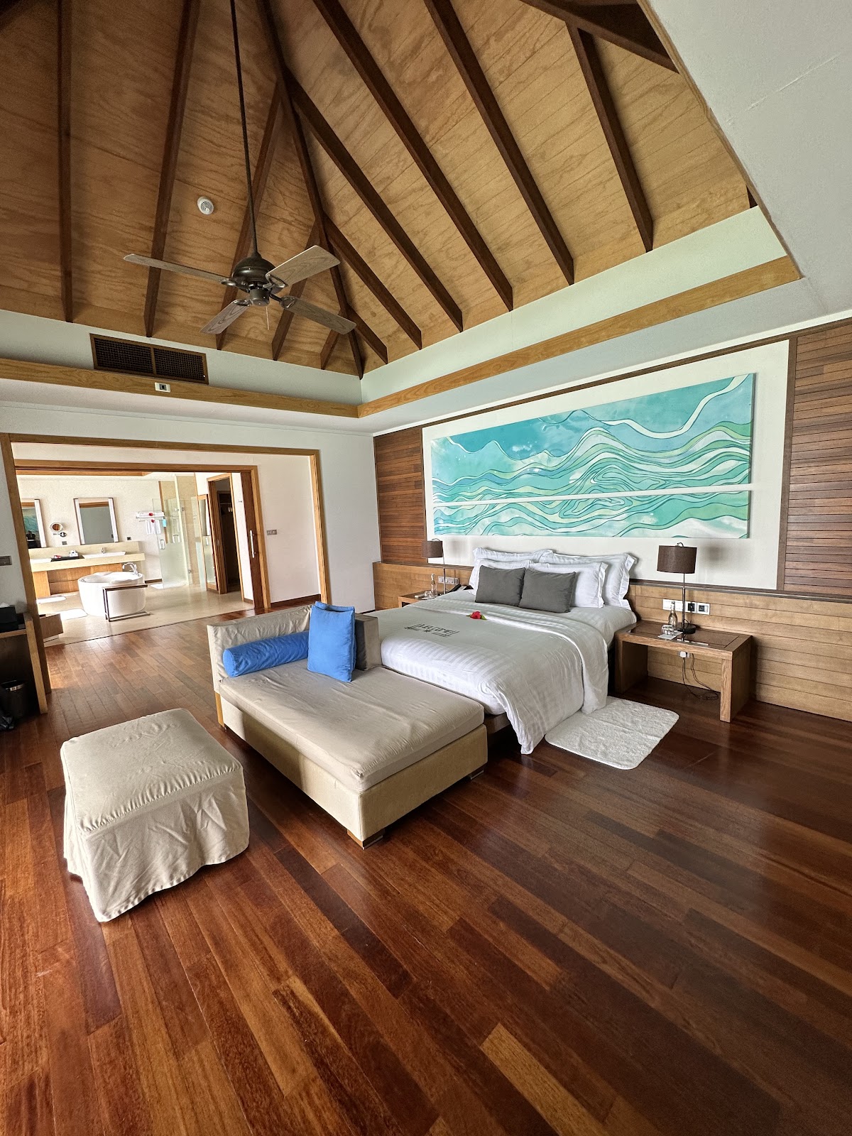 Hideaway Beach Resort and Spa — 3