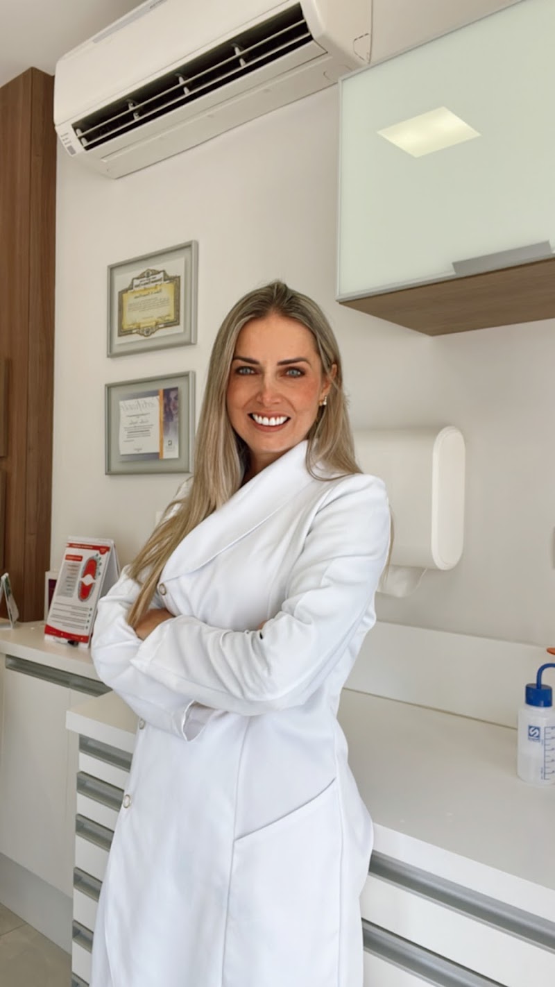 Dra. Carolina Pamplona - foto 4