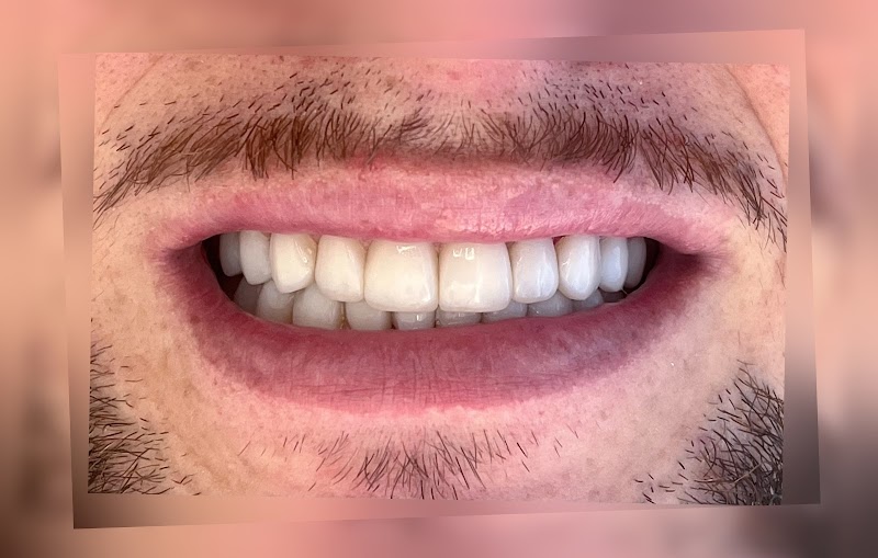 Clínica Odontológica Dra. Cristiane Feris – Estética e Reabilitação Oral em Campinas - foto 2