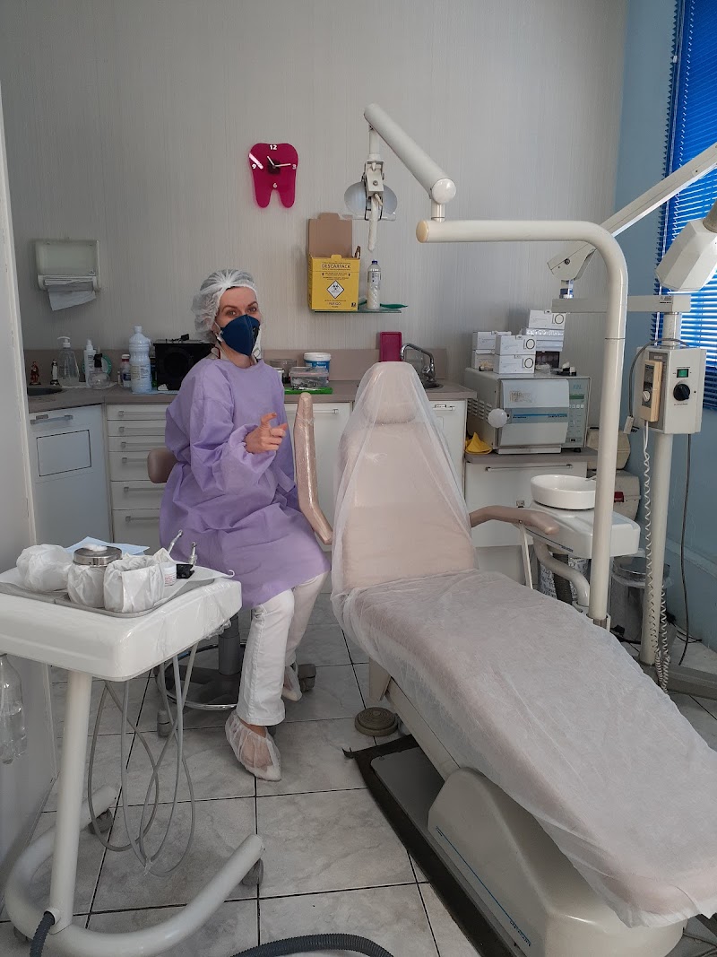 Clínica Odontológica Dra. Cristiane Feris – Estética e Reabilitação Oral em Campinas - foto 4