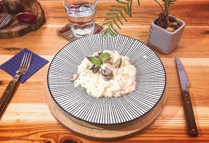 Chakra Cafe 八分目 photo 2