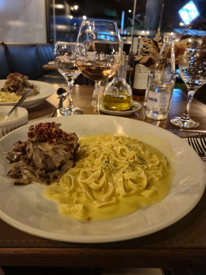 Foto de Armazém 71 -Restaurante - Adega