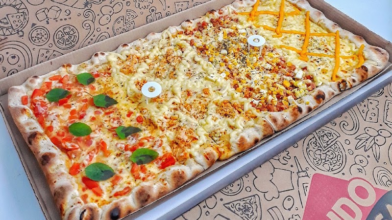 Foto de Pizzaria Tudo Massa - Pizza Vagão - Itaum