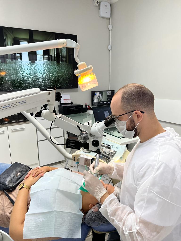 Dr. Gustavo Trindade - Endodontista - foto 5