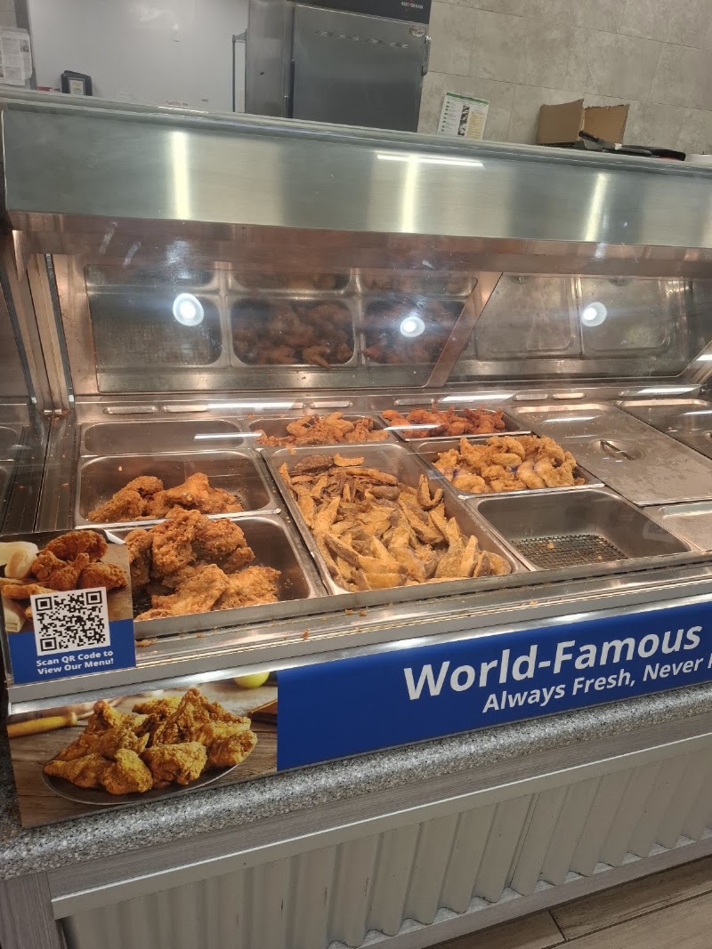 Royal Farms photo 3