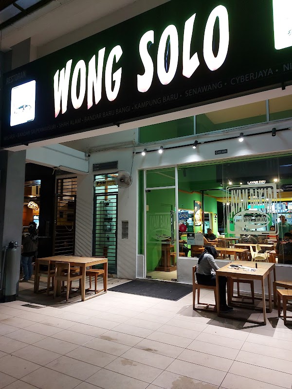 Me'nate Steak Hub - Photo 1