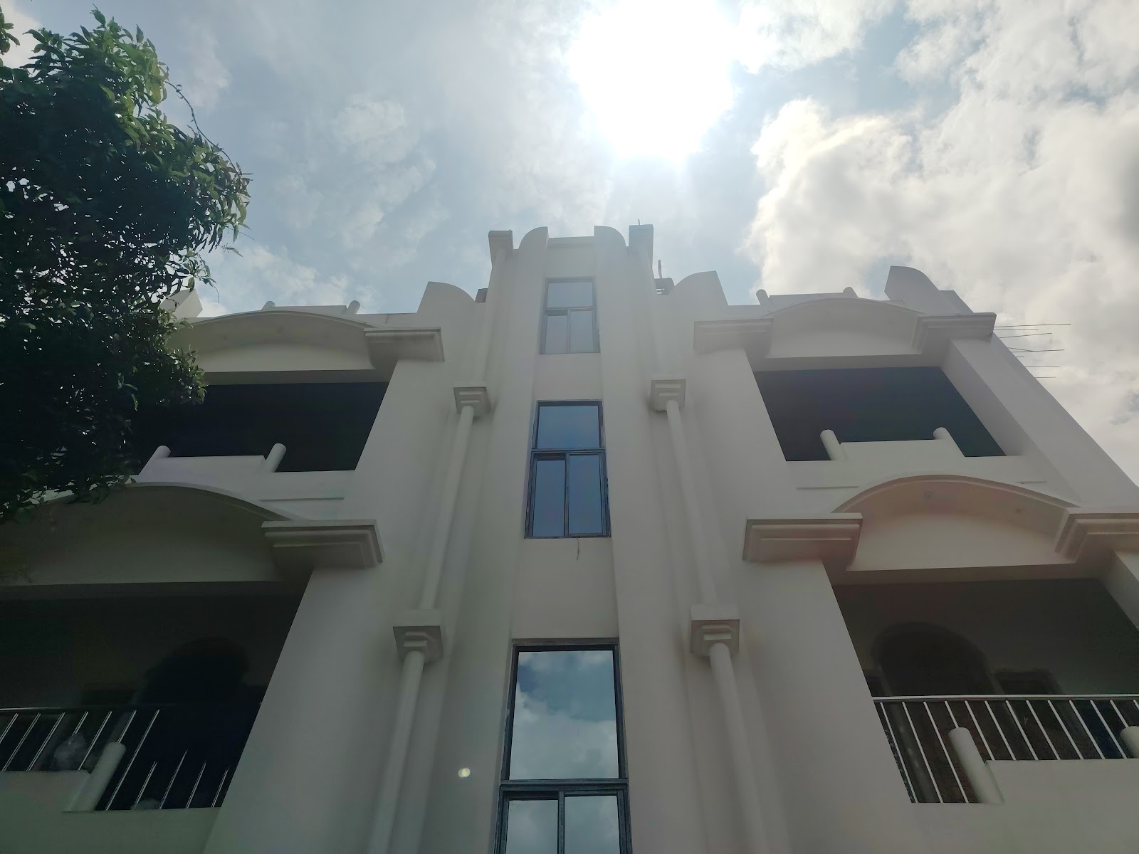 Jinat Society Google photo 1