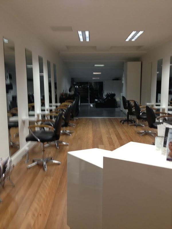 Oaks Hair Salon photo 1