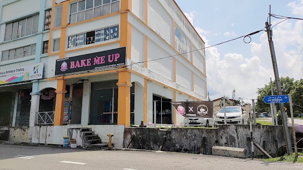 Bake Me Up and Street Coffee - Photo 1