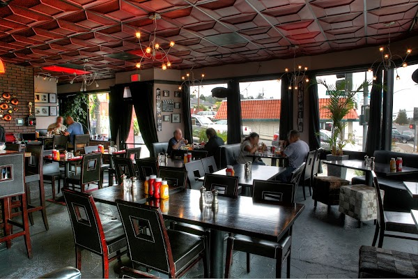 Godfather's Burger Lounge, 1500 El Camino Real, Belmont, CA 94002, USA