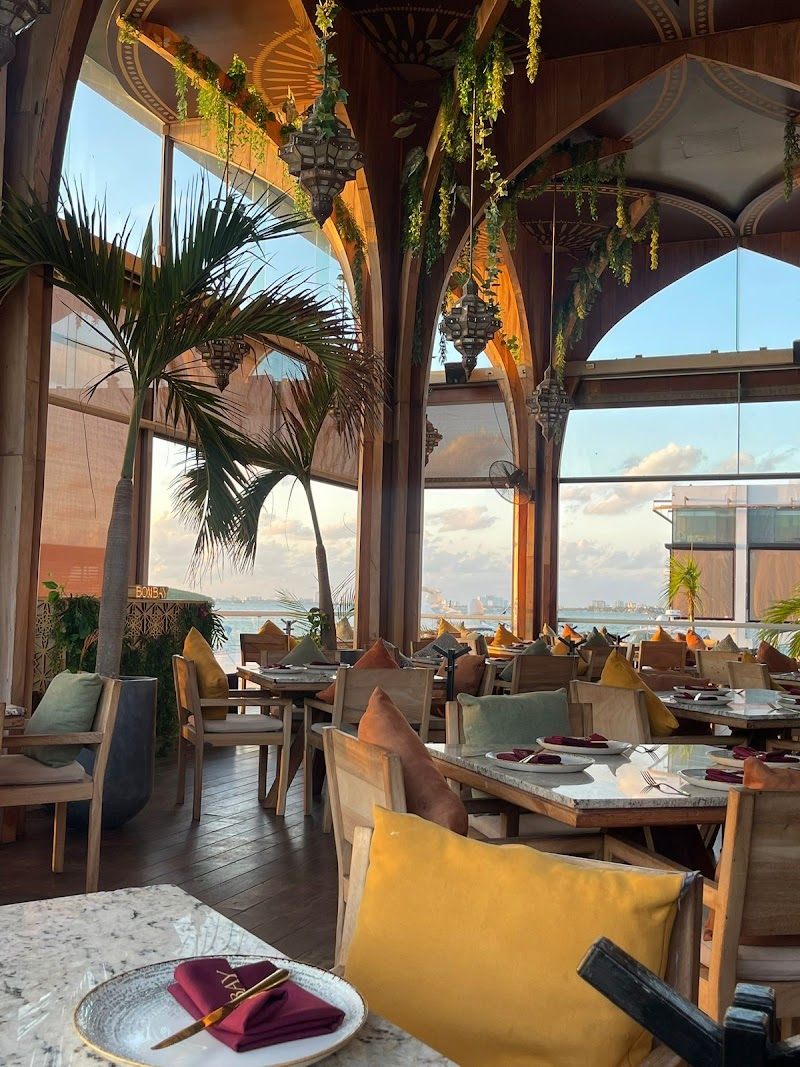 Bombay Cancún photo 6