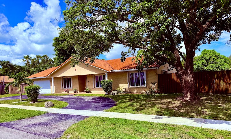 Casablanca Elite Adult Care LLC
