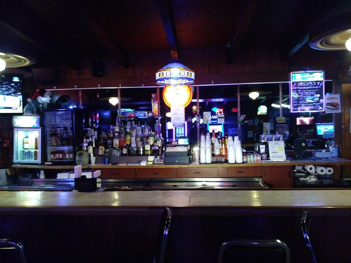 Inn Between Tavern photo 3