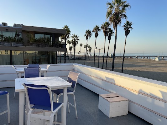 Venice on the Beach Hotel