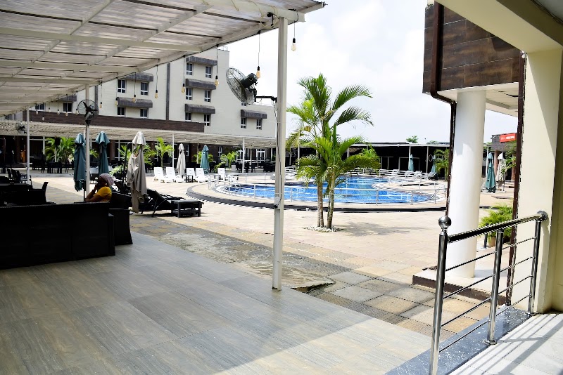 Sandralia Hotel BY WHITESTONE photo 3