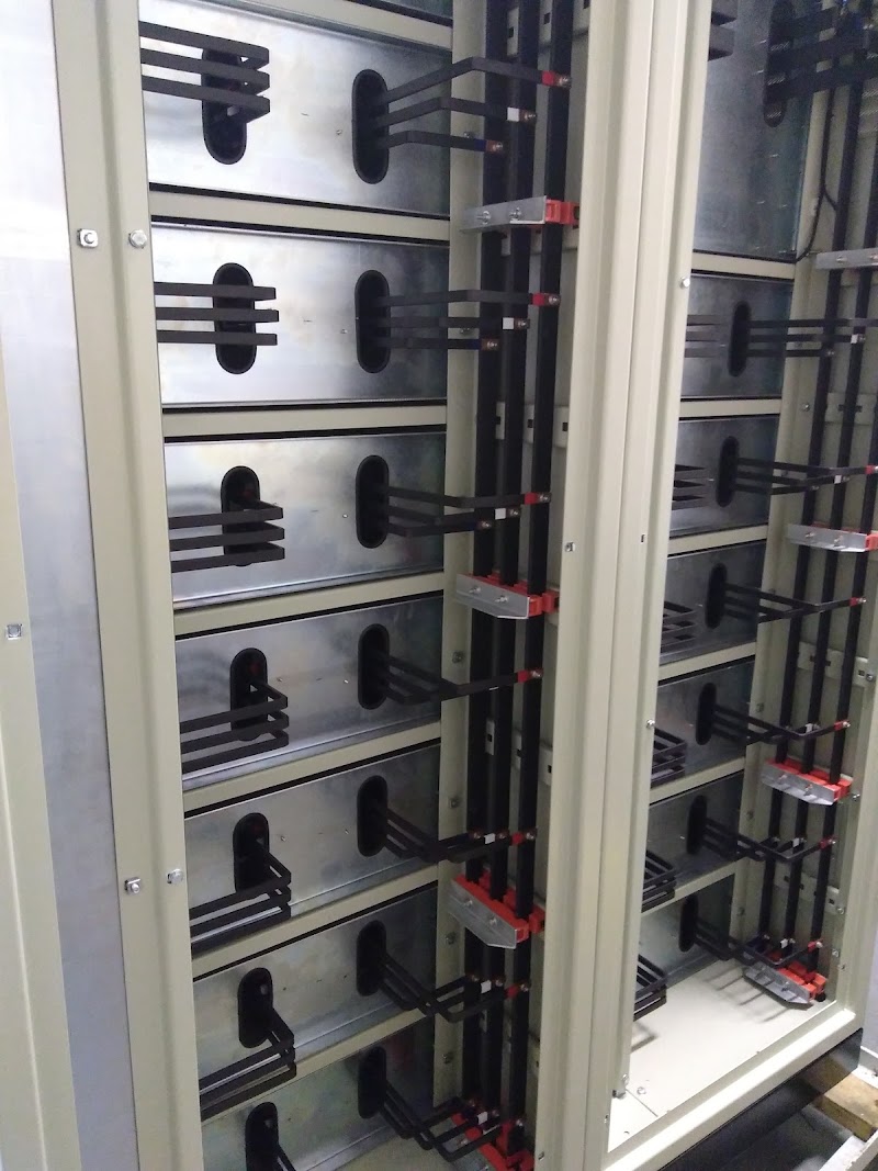 Foto de Bandok montagem de painéis elétricos, Instalação de máquinas e equipamentos industriais.
