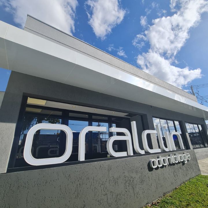 OralClin - Clínica Odontológica em Curitiba