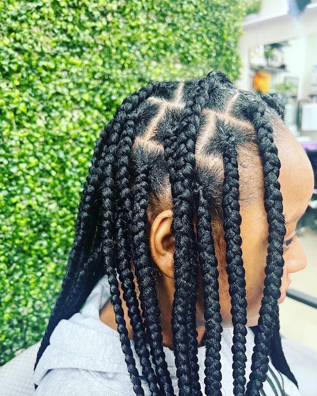 Mai's Hair. Beauty photo 1