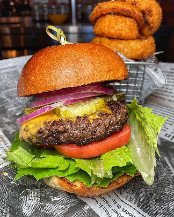 John's Midway - Skill Games & Cafe photo 4