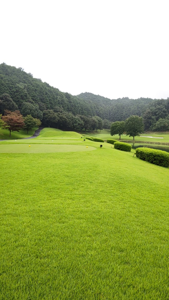 Sankou Golf Club Sakakibara Onsen Course - Photo 10