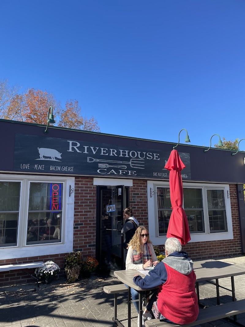 The Riverhouse Cafe photo 1