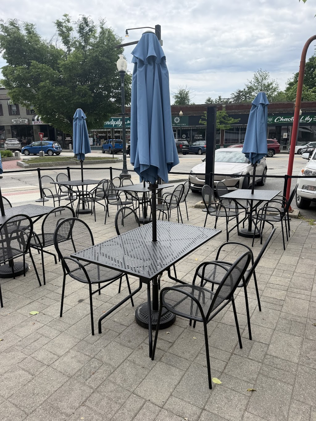 The Riverhouse Cafe