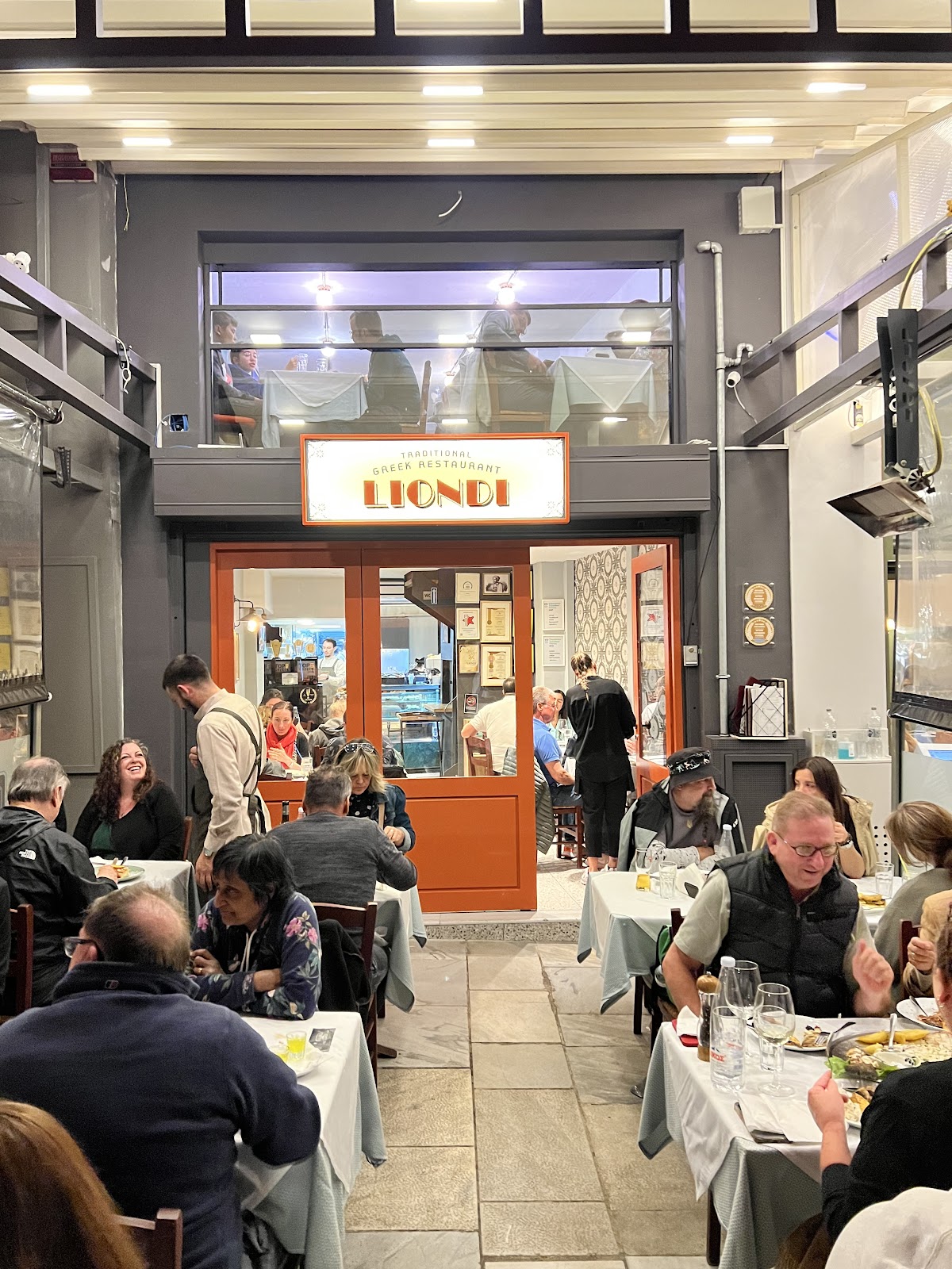 LIONDI Traditional Greek Restaurant in athens