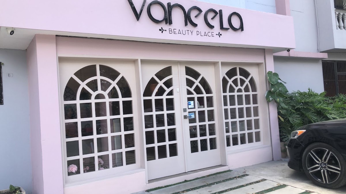 Vaneela Beauty Place - Imagen 1