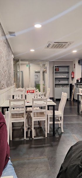 El Gato Bar - Cafetería