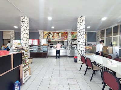Tahsin Usta Dinlenme Tesisleri - Restoran