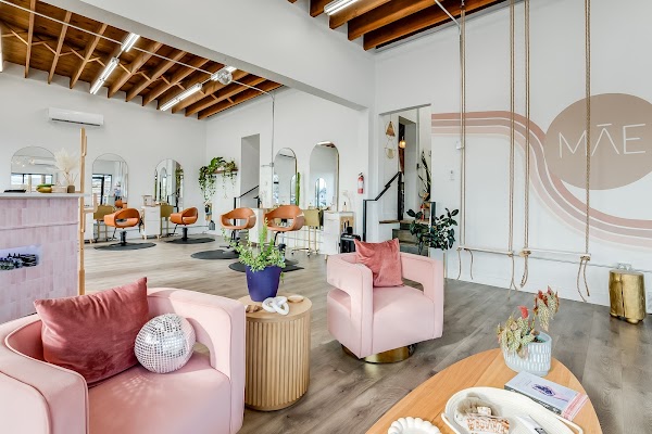 MĀE Salon + Wellness ✂ portfolio