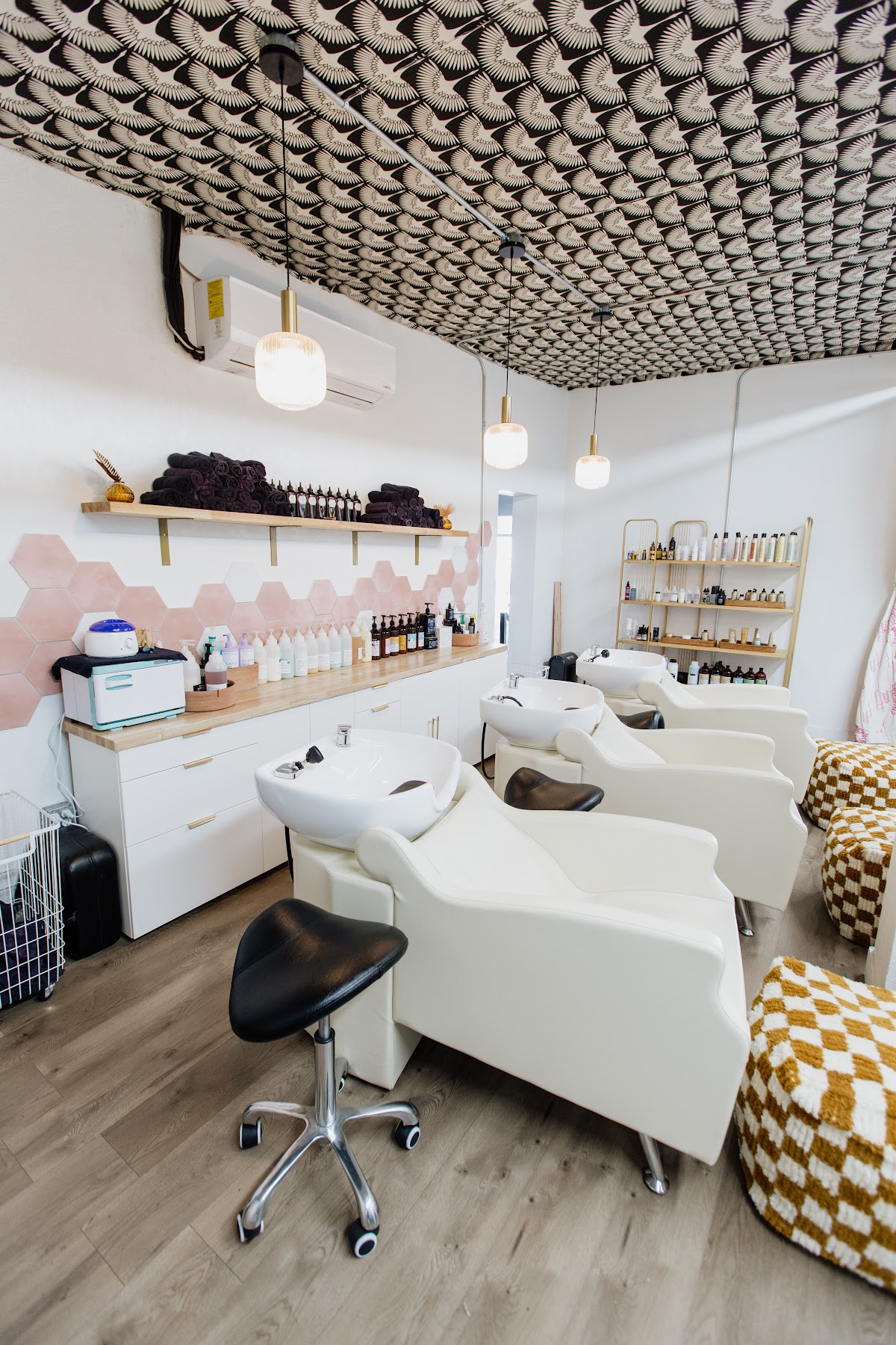 MĀE Salon + Wellness ✂: Google Places image 4