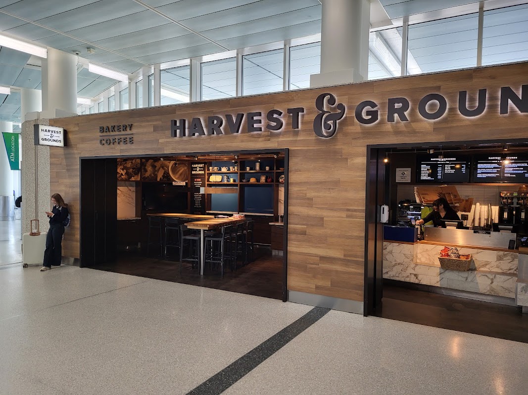 Harvest & Grounds Coffee & Bakery photo 3