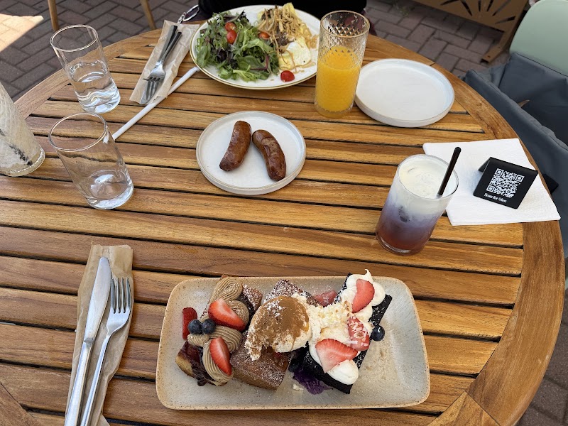 Hatch44 Cafe photo 4